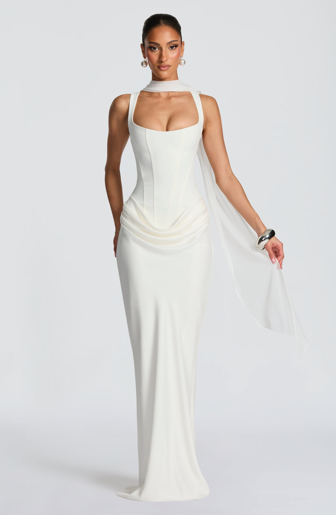Leonor |  Elegant Maxi Dress